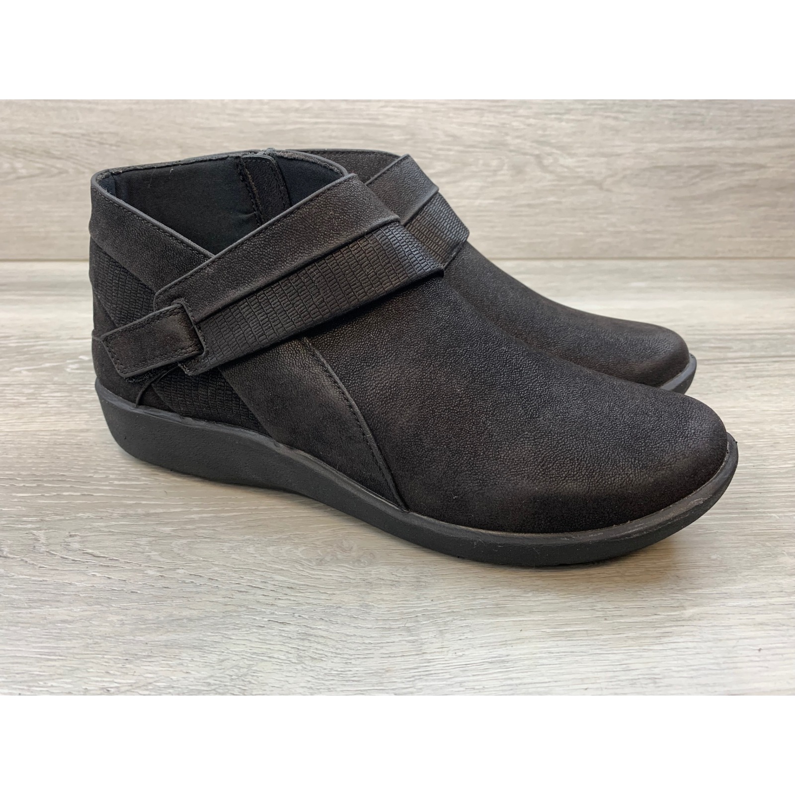 Clarks Cloudsteppers Sillian 2.0 Pace Women's Ankle Boots Black 10 W Shoes